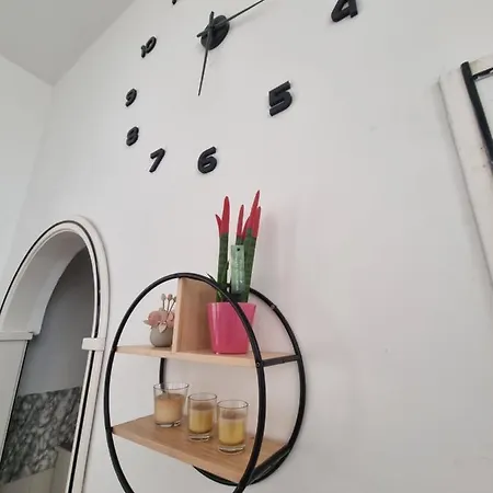 Apartment Domus Ciccio Pompeii - Relax & Free Parking Scafati