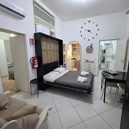 Domus Ciccio Pompeii - Relax & Free Parking Apartment