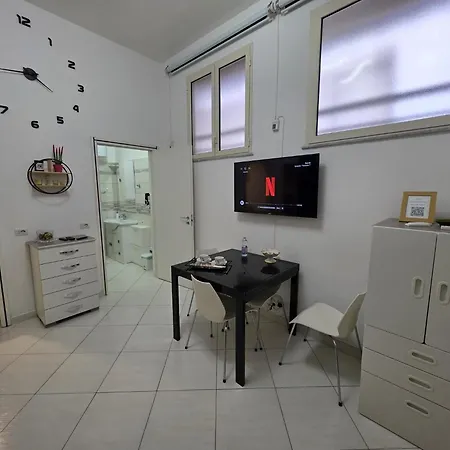 Domus Ciccio Pompeii - Relax & Free Parking Apartment Scafati